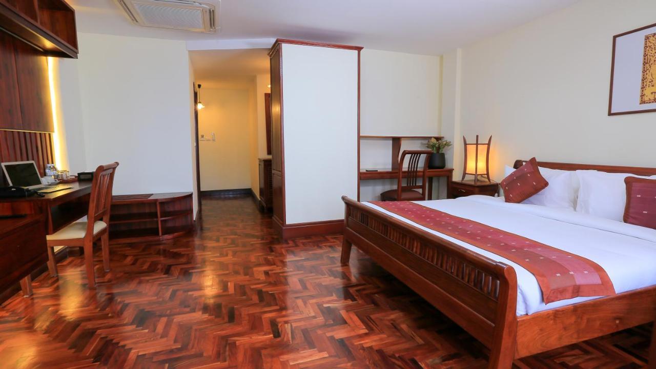 Phongsavath Boutique Hotel Vientiane Esterno foto